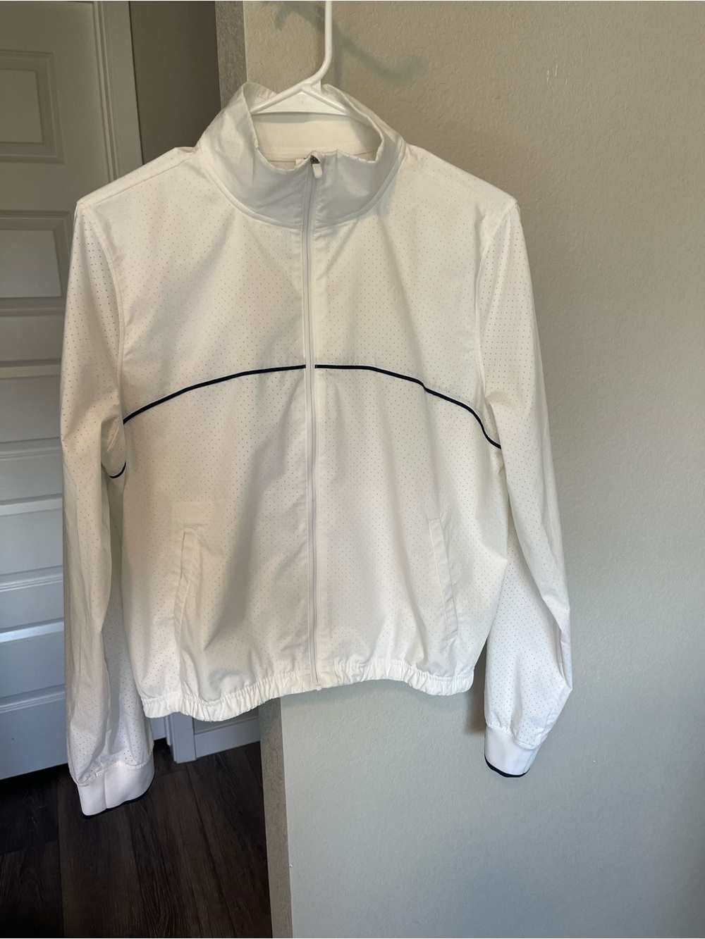 Lululemon court rival track jacket - Picture 3 of 8